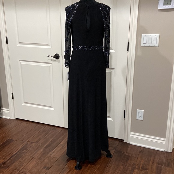 NWT size 4 MARINA FORMAL DRESS. JERSEY MATERIAL WITH MESH BEADED LONG SLEEVES - Picture 4 of 9